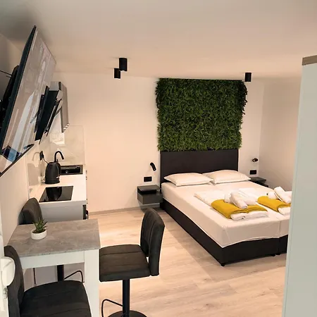 Luxe Adriatic * Сплит